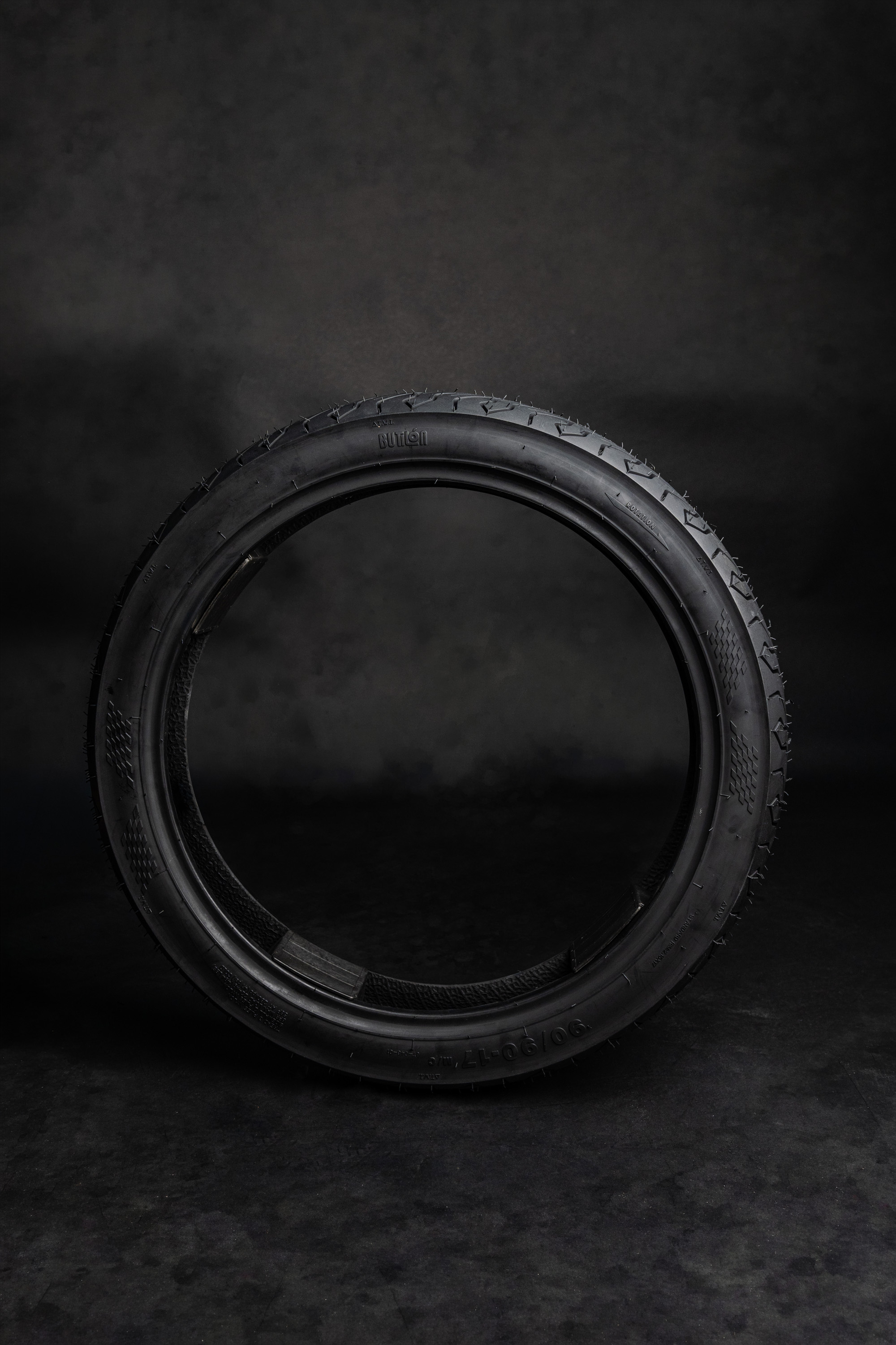 Goma para motor Butilón 90/90-17